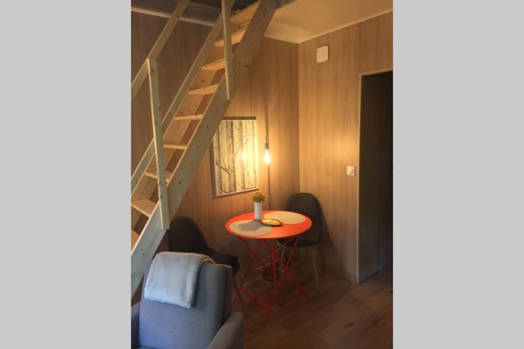 Adorable Chalet dans un espace boisé Saint-Junien Exterior foto