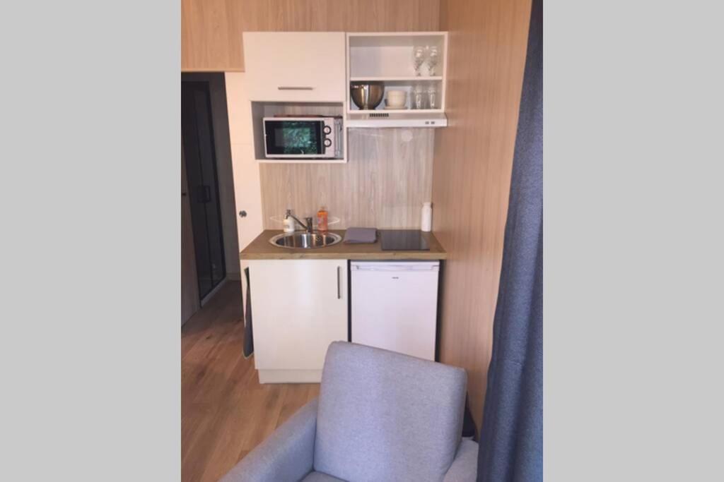 Adorable Chalet dans un espace boisé Saint-Junien Exterior foto